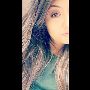 Meet your Posher, Aundralisse